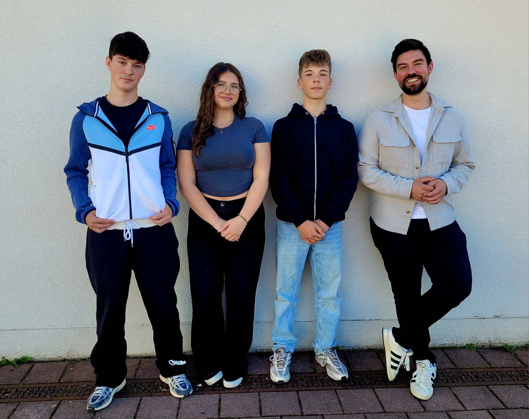 Die Schülersprecher und der Vertrauenslehrer